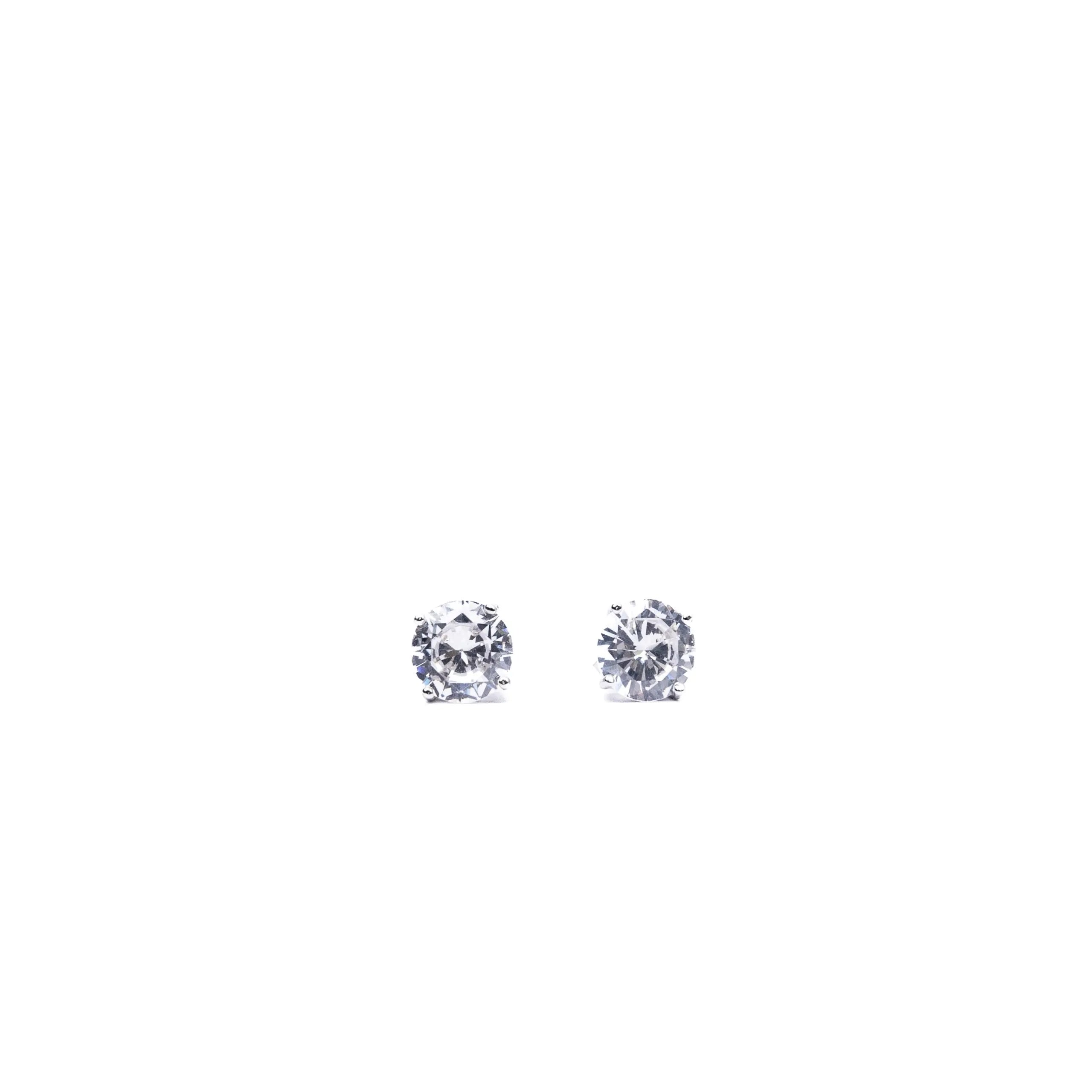 Alizia Daily Stud Earrings