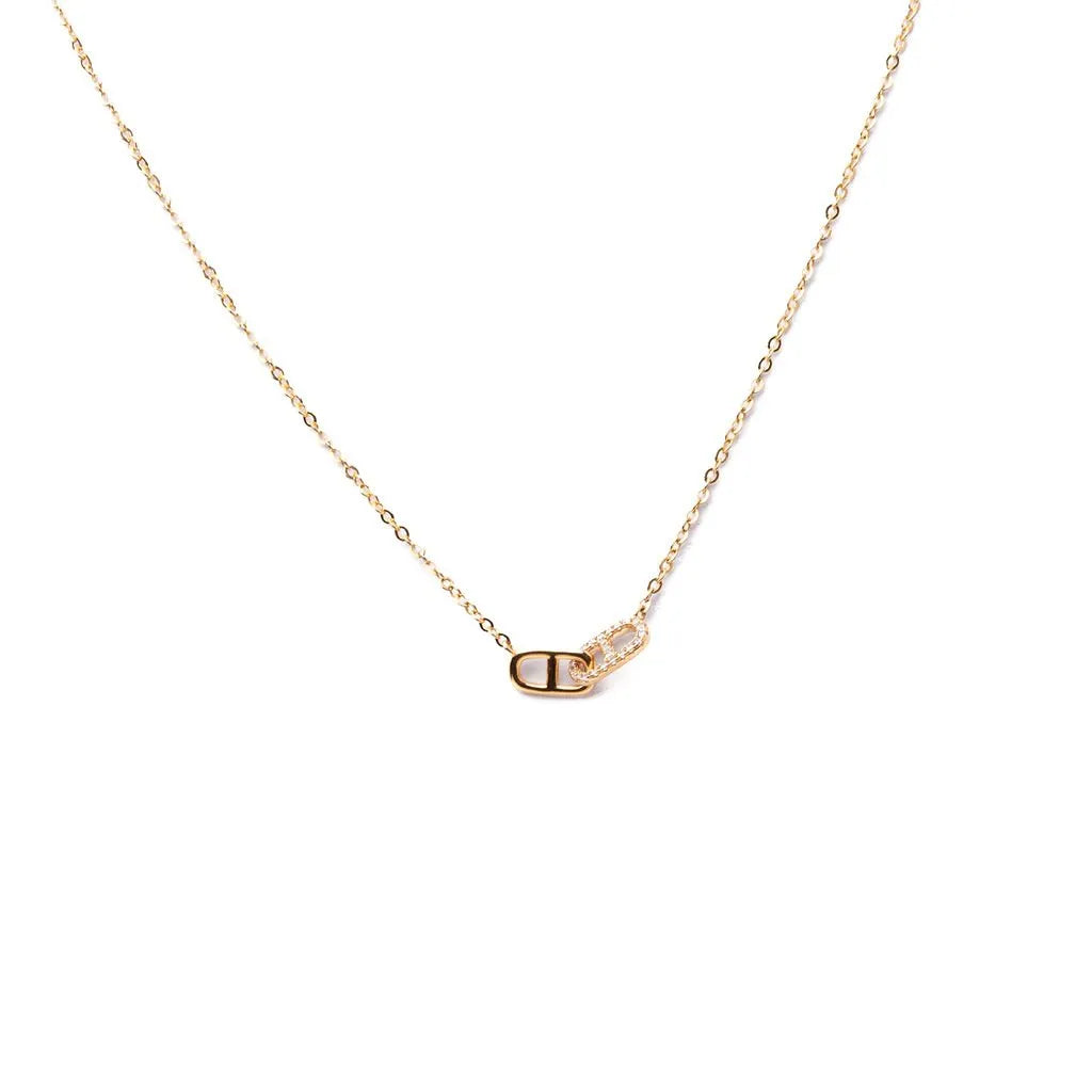 Alizia Double Hook Short Necklace