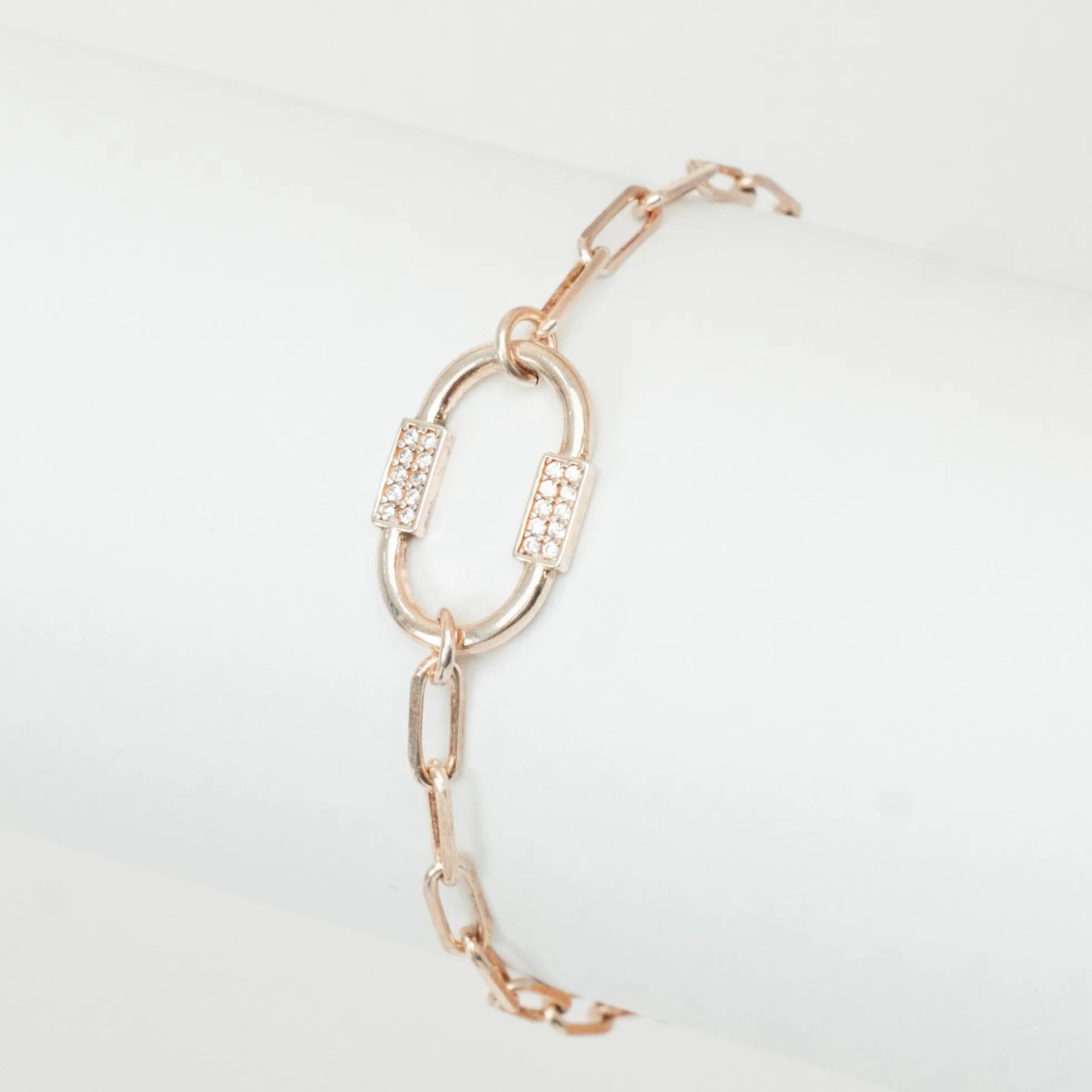 Alizia Dainty Link and Loop Bracelet