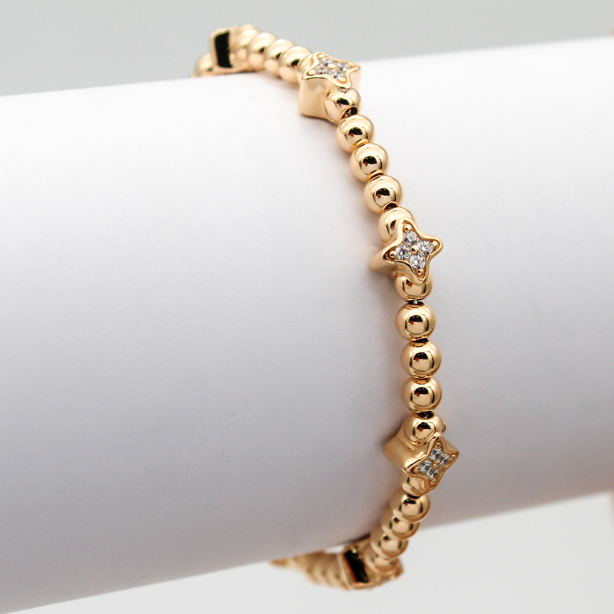 Alizia Flower Beaded Barcelet
