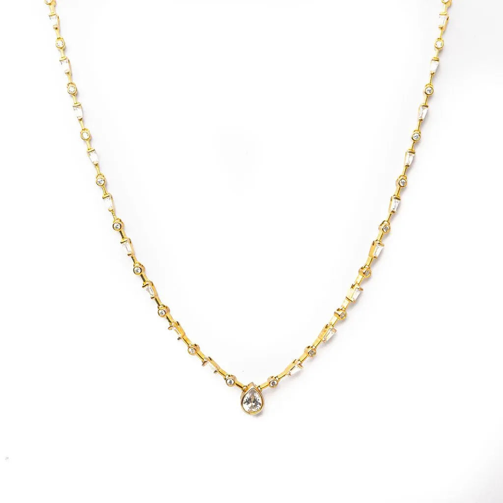 Alizia Diamonds Short Necklace
