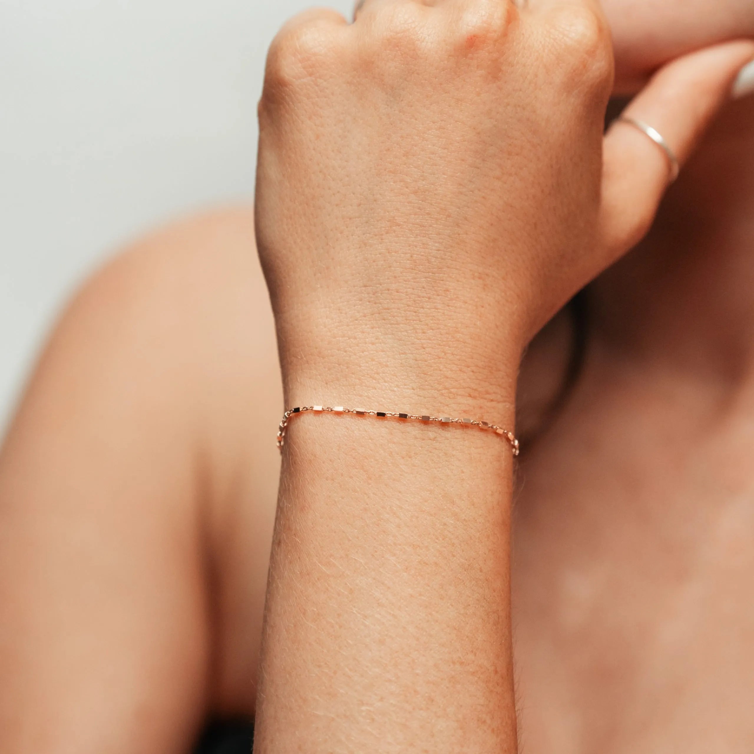 Alizia Thin Rose Bracelet