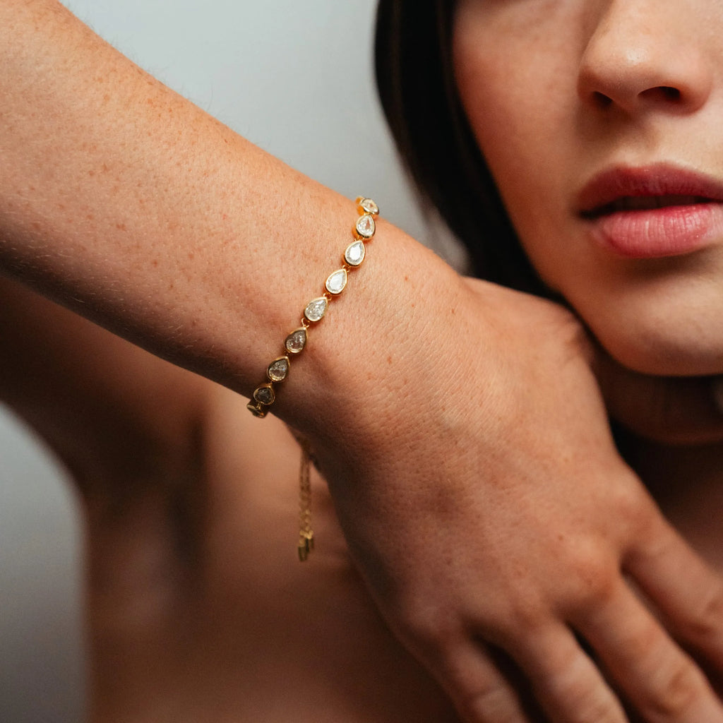 Alizia Fully Jeweled Tennis Bracelet