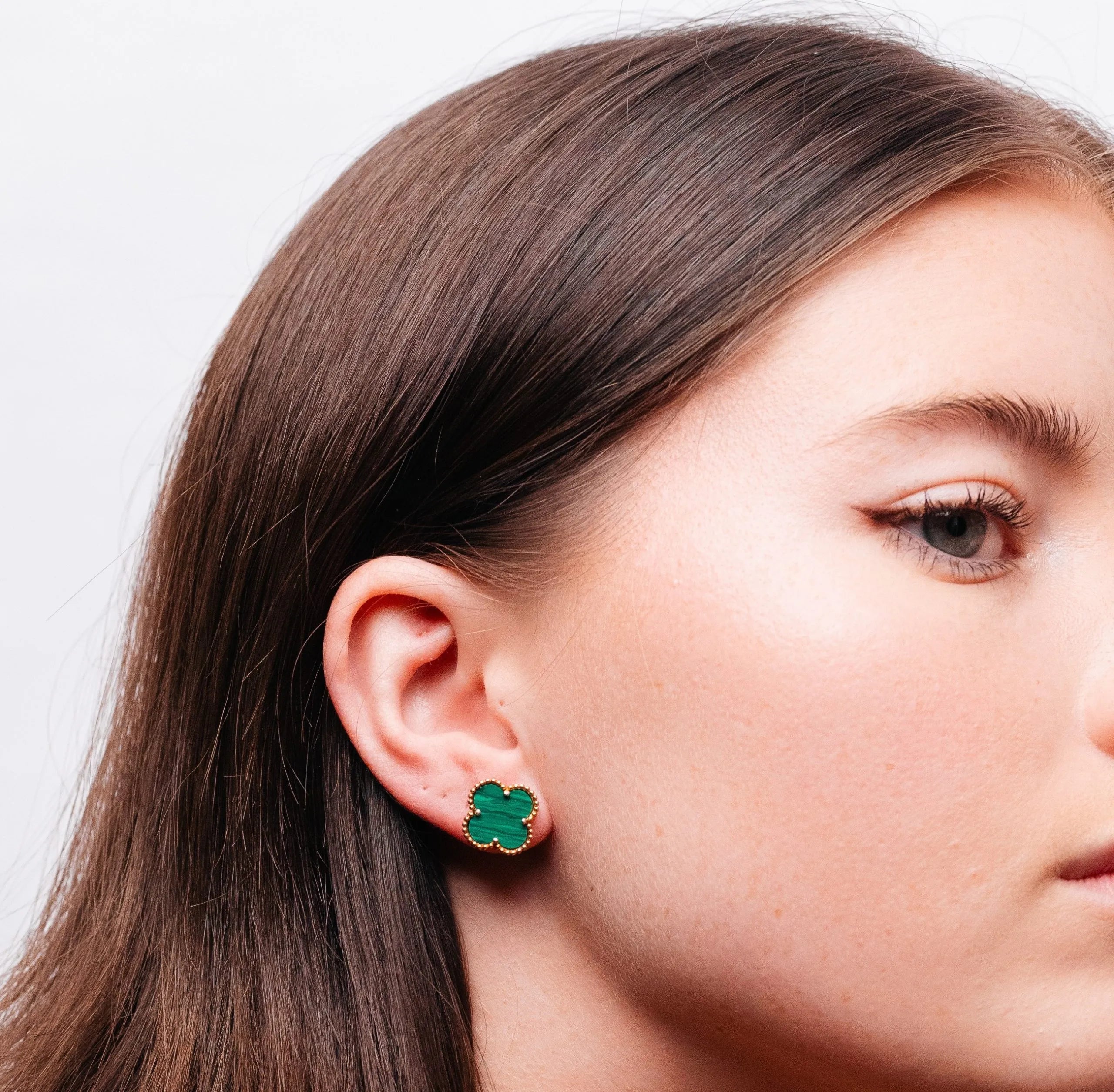 Alizia Clove Stud Earrings