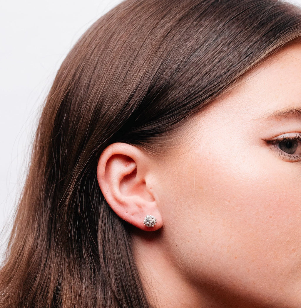 Alizia Cluster of Pearls Stud Earrings