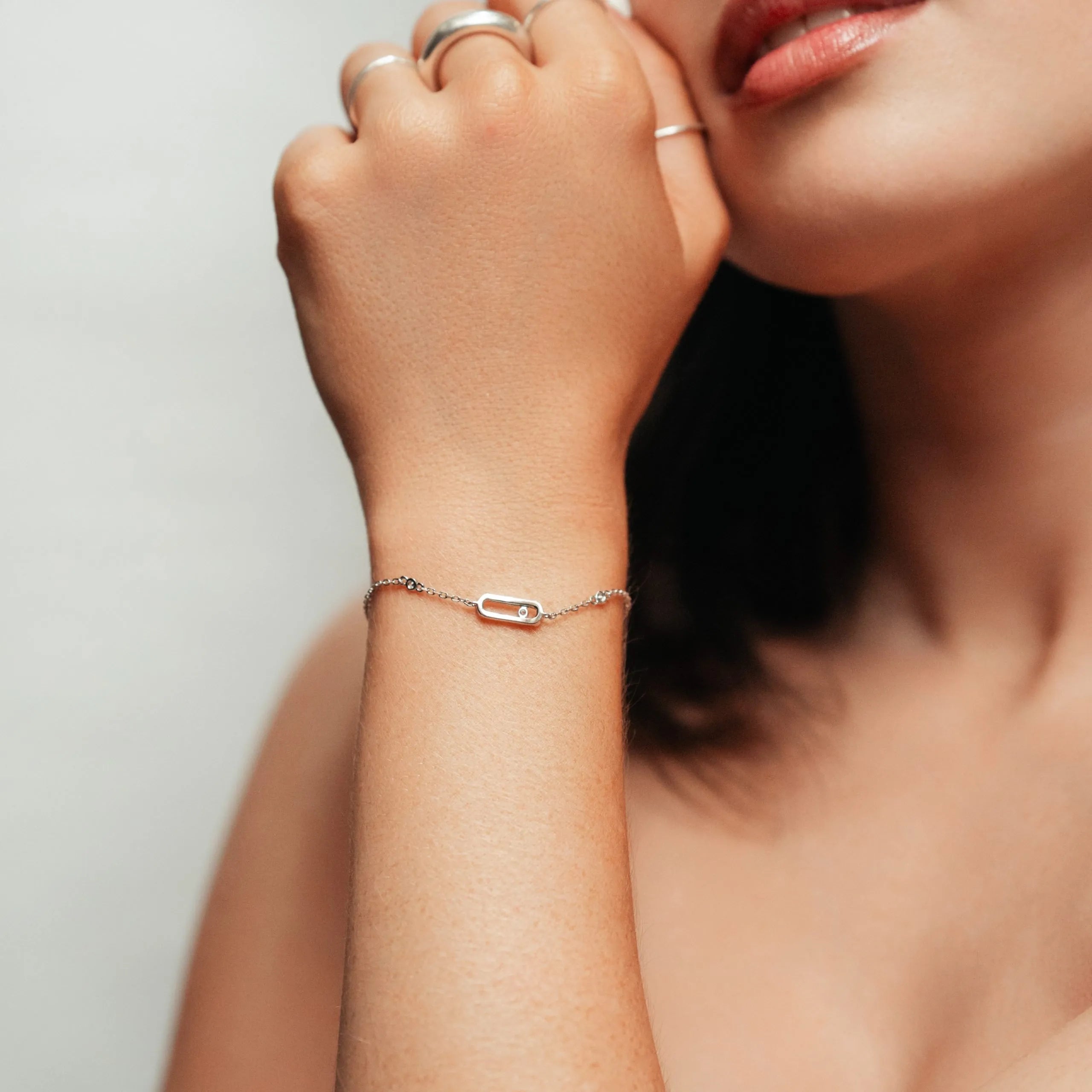 Alizia Majestic Dainty Plain Bracelet