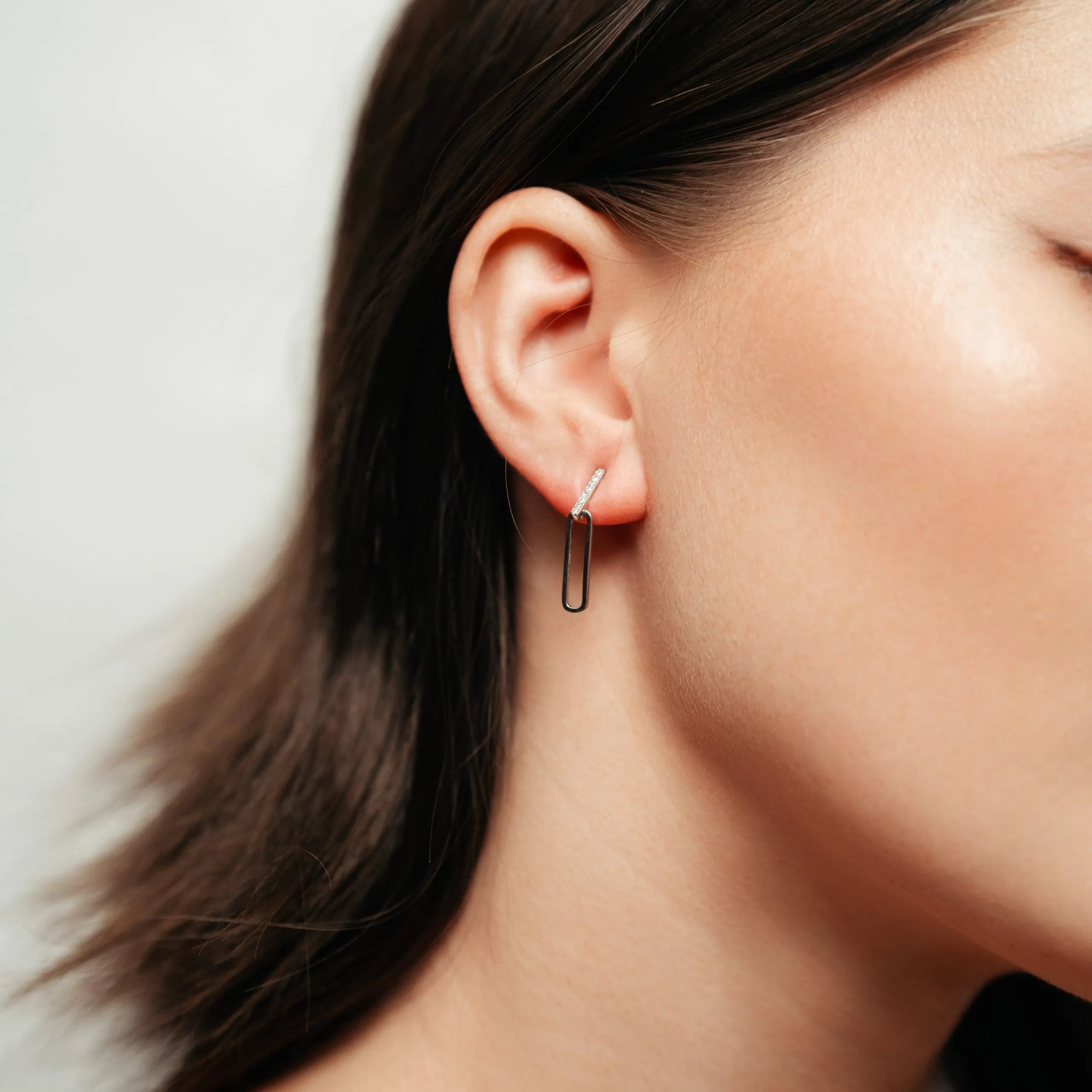 Alizia Rectangle Oval Earrings