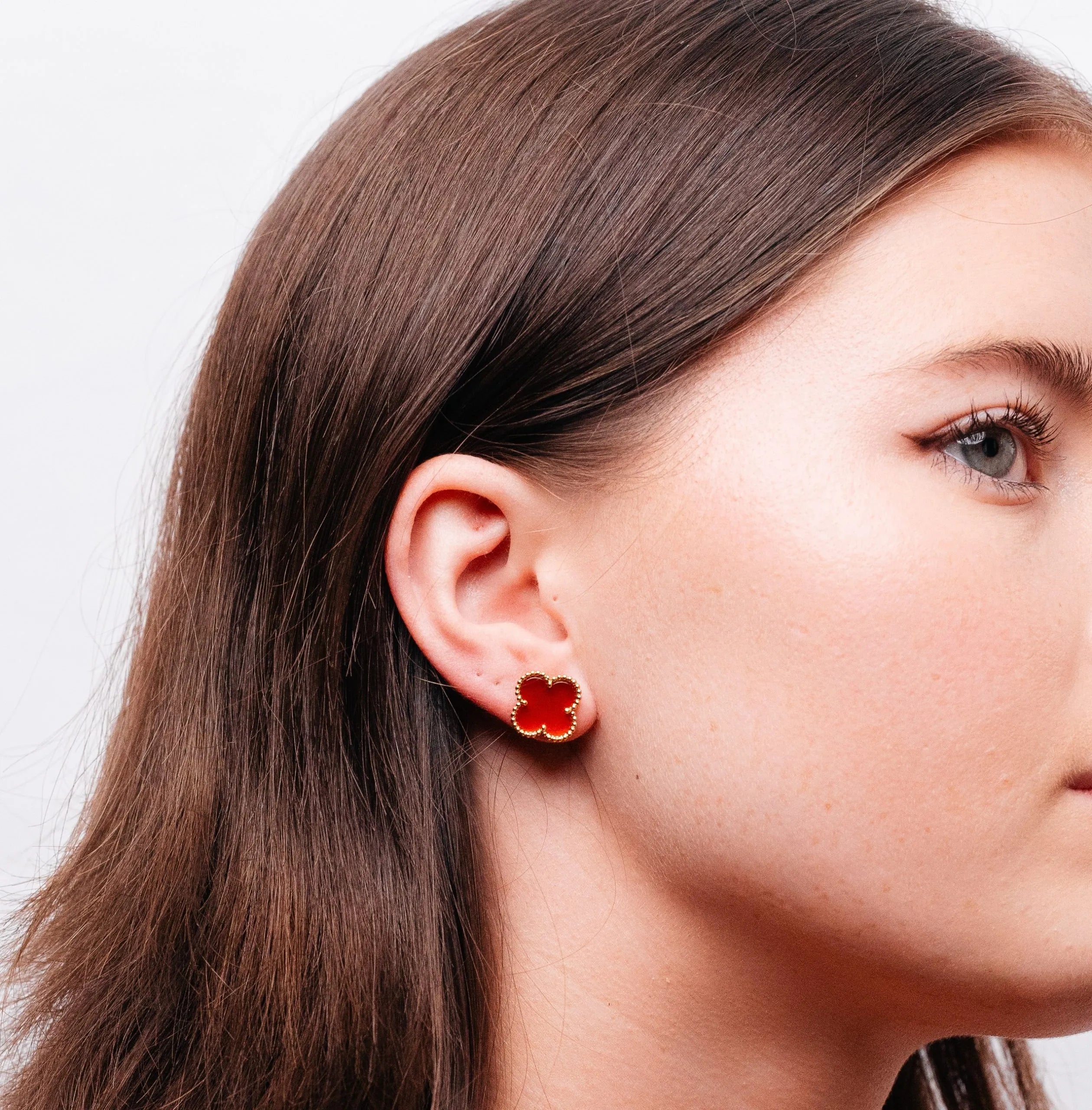 Alizia Clove Stud Earrings