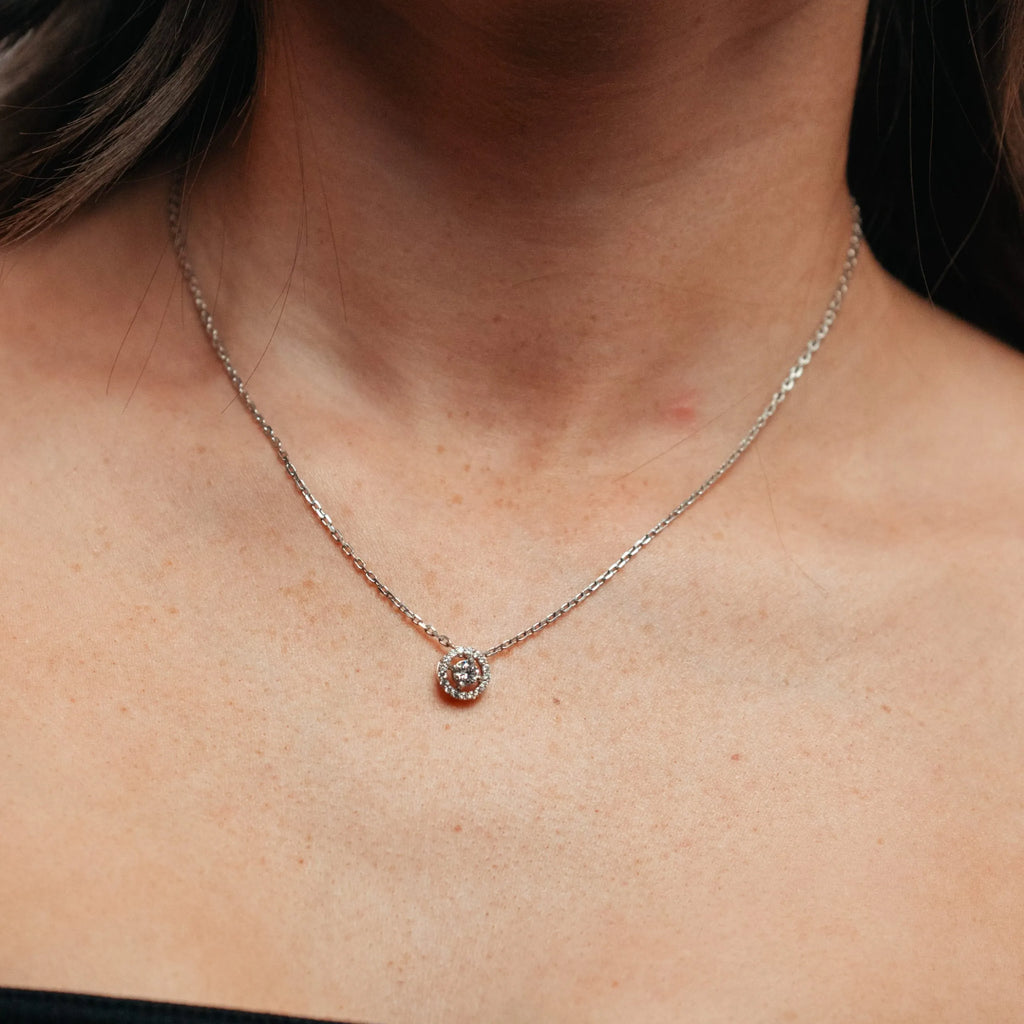 Alizia Halo Short Necklace