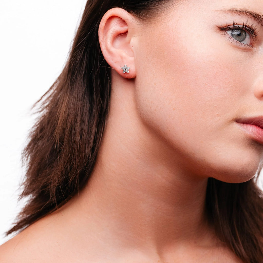 Alizia 5 Petal Stud Stud Earrings