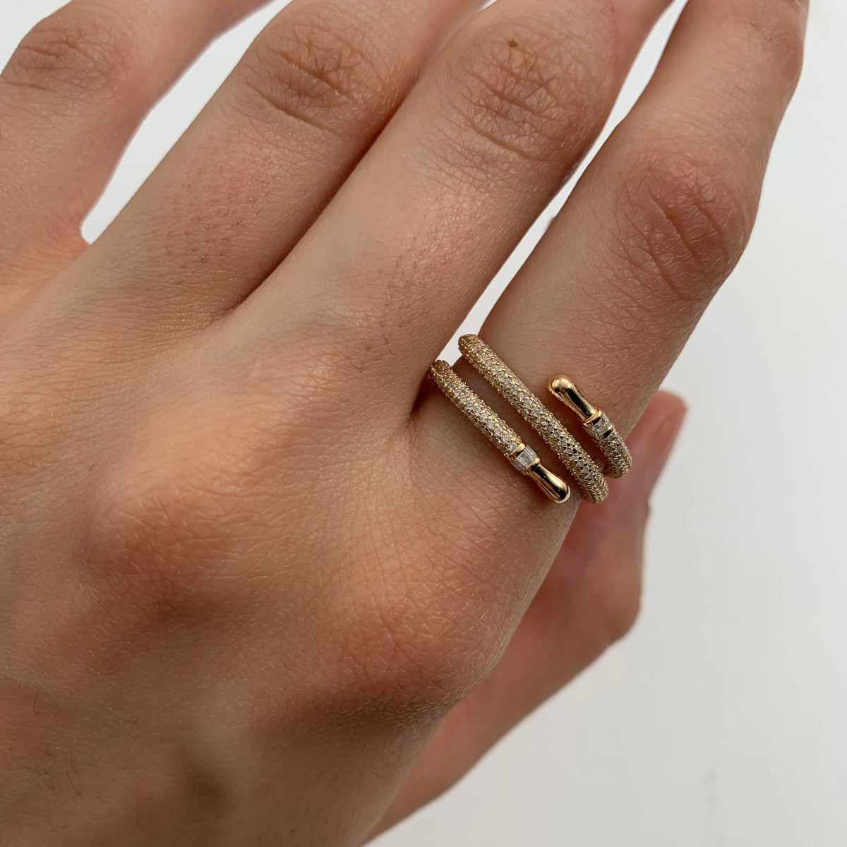 Alizia Wraparound Ring