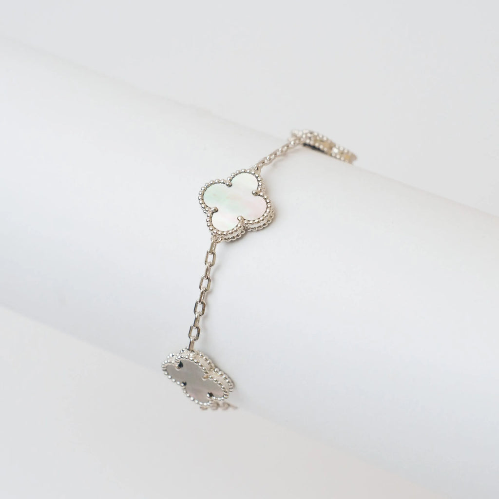 Alizia 5 Clove Bracelet