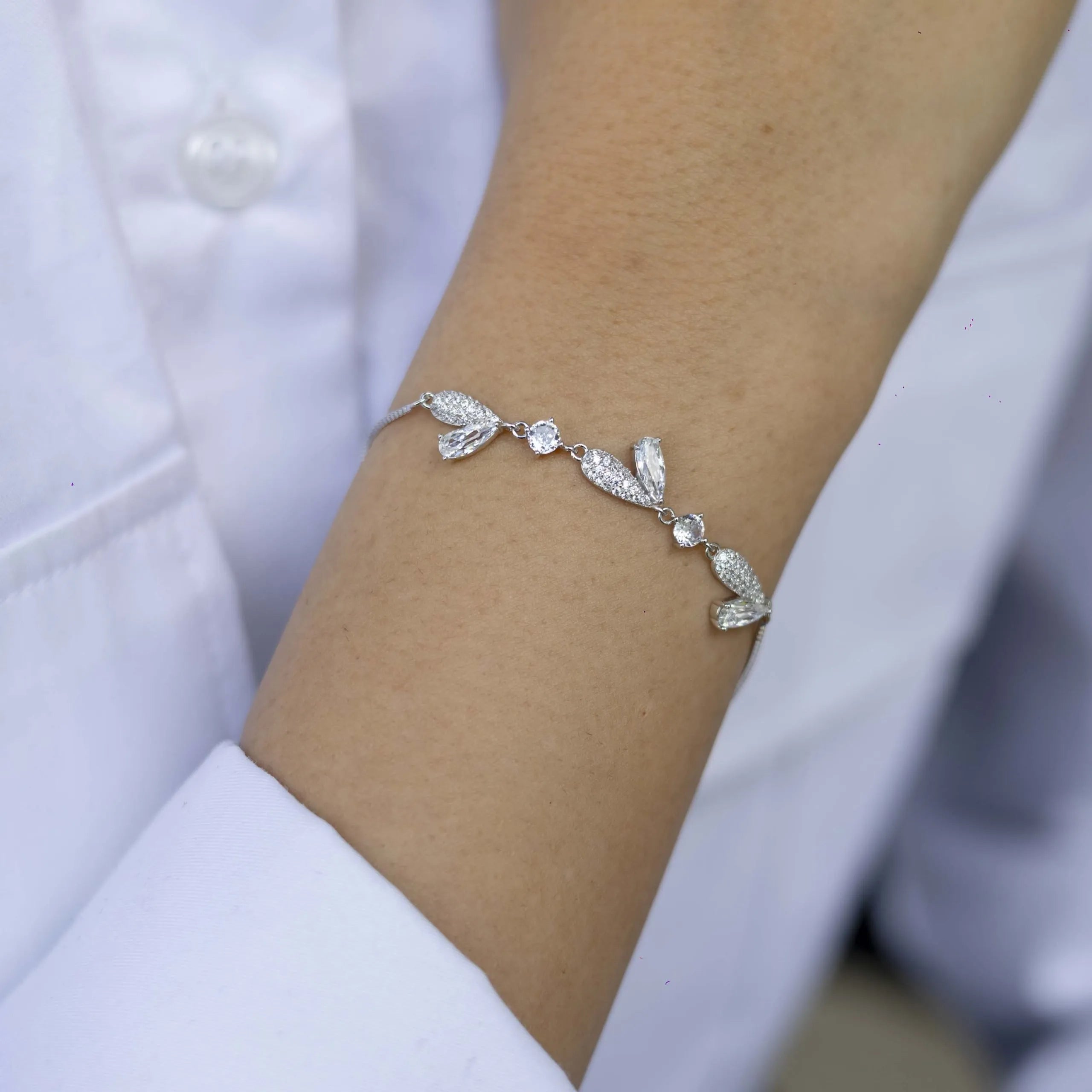 Alizia Stoned Hearts Bracelet