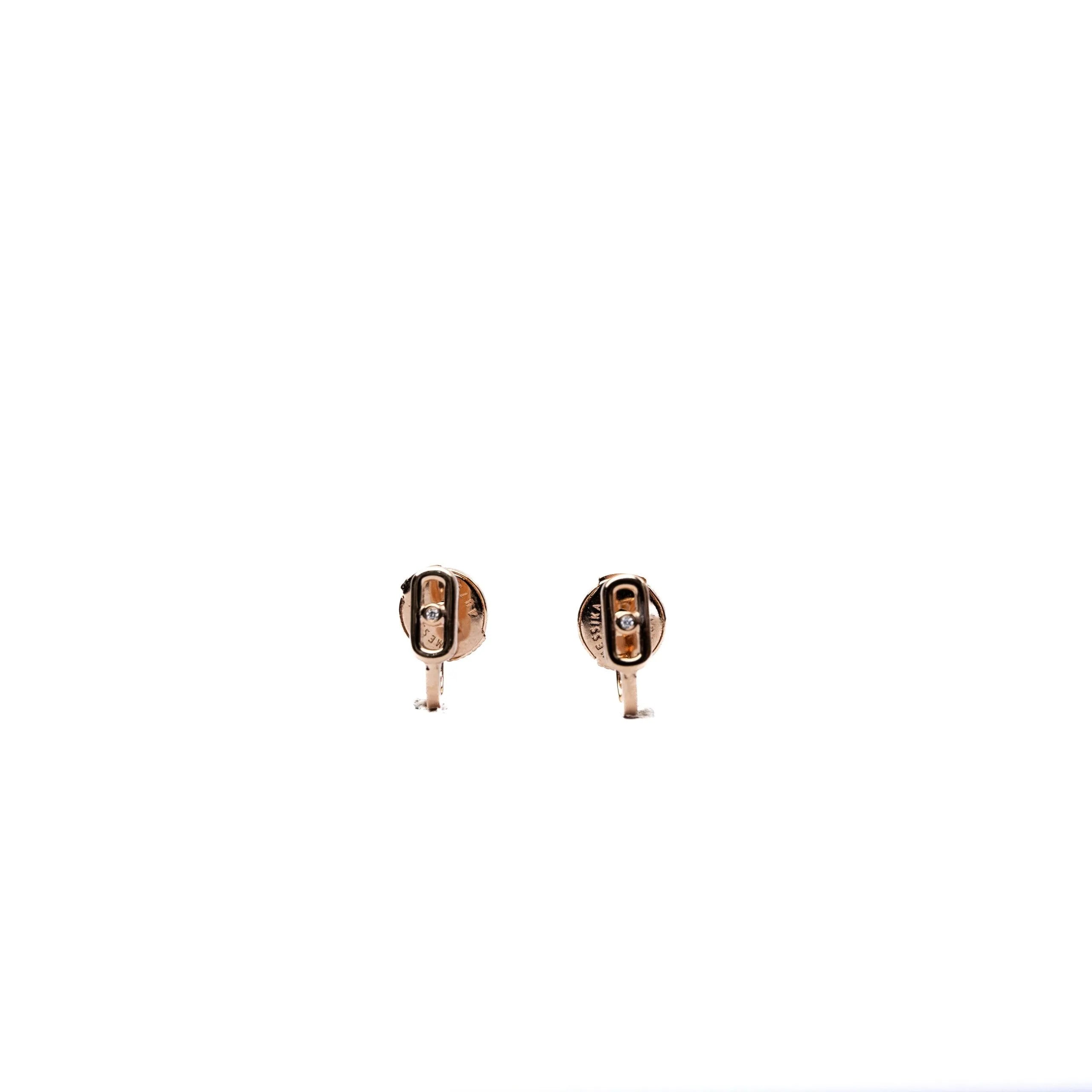 Alizia Majestic Hook Stud Stud Earrings