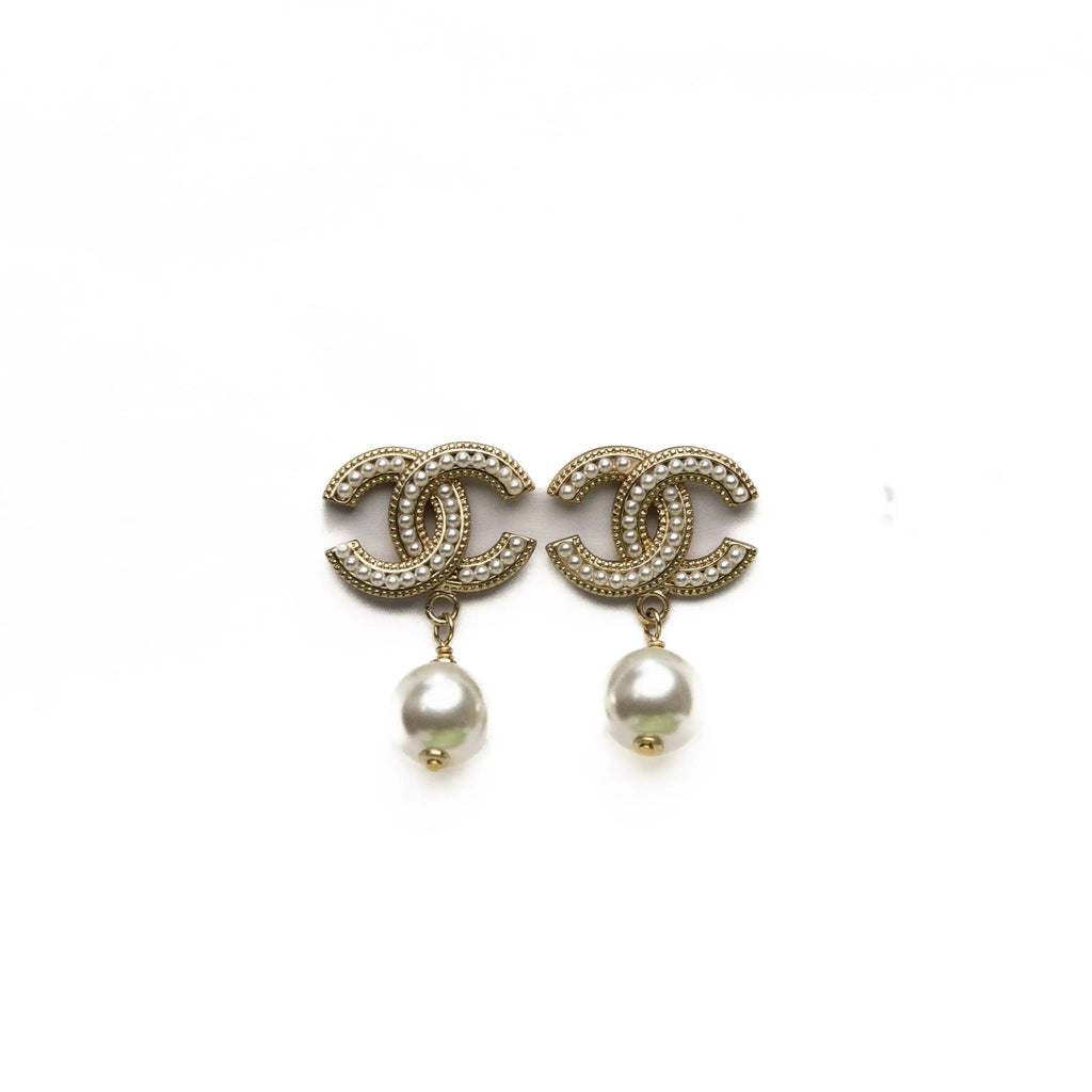 Alizia CC Pearl Drop Earrings