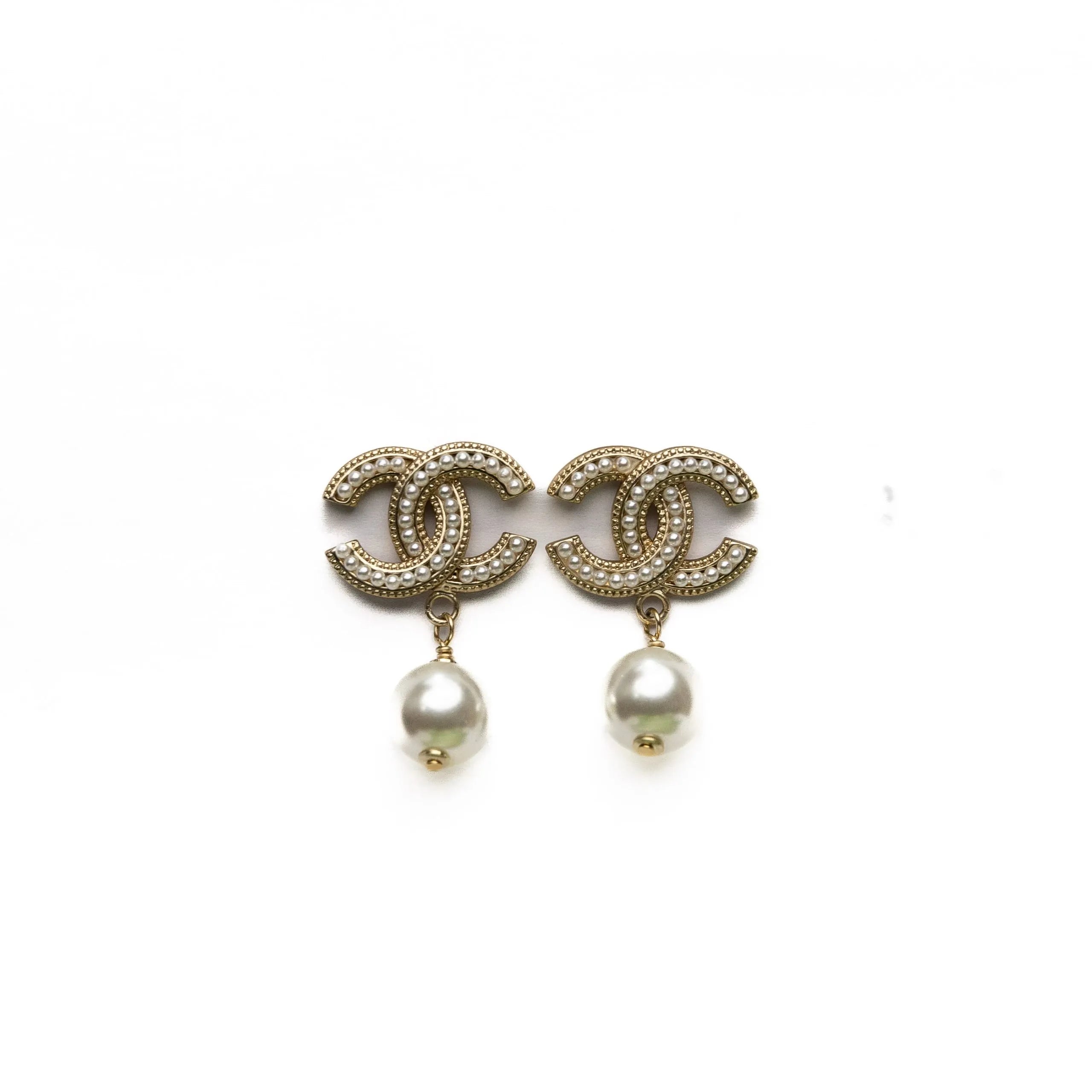 Alizia CC Pearl Drop Earrings