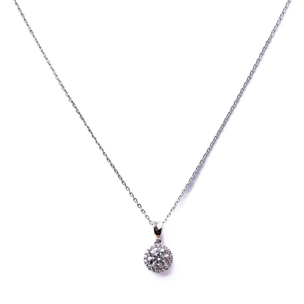 Alizia Halo 8 Short Necklace