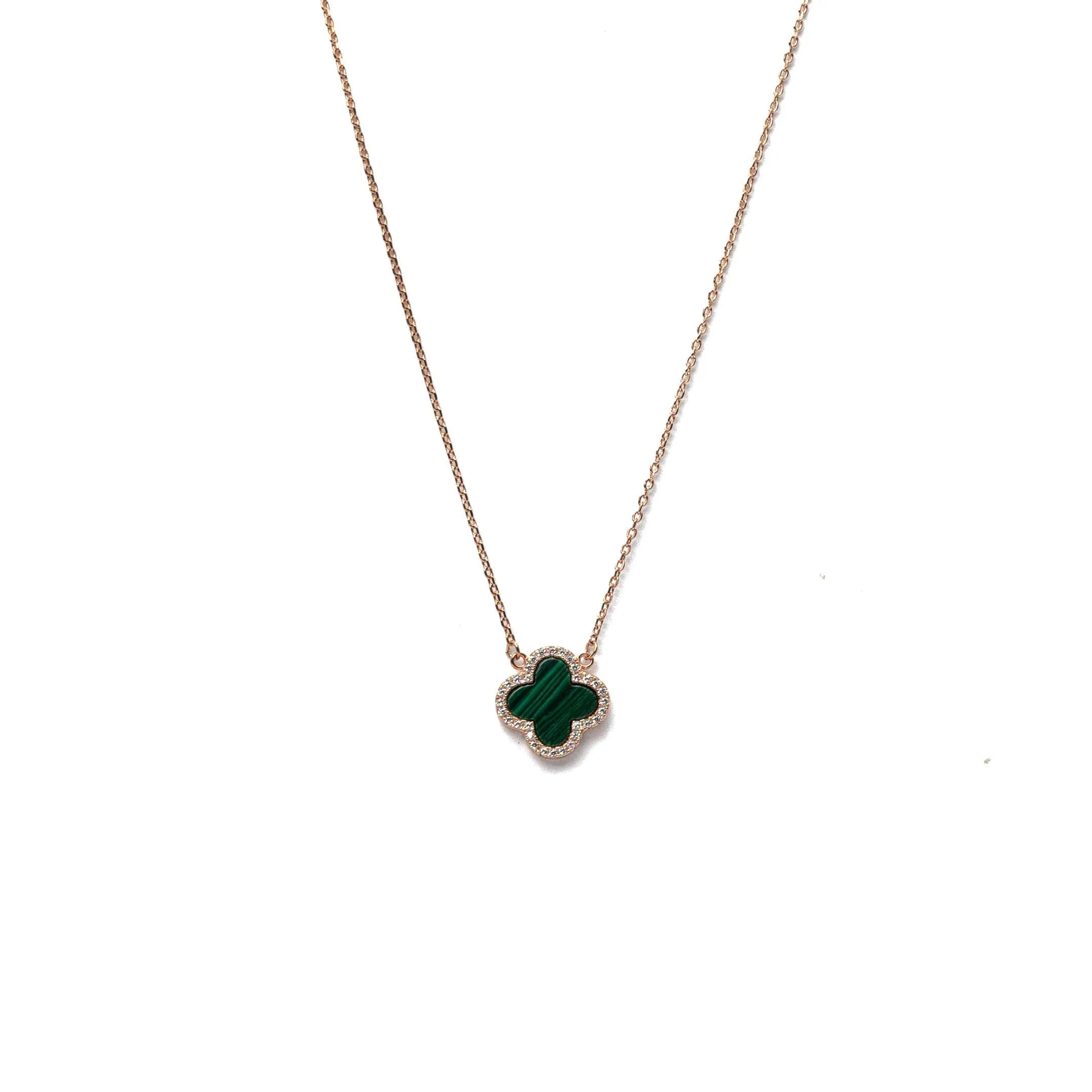 Alizia Crystal Outline Clove Short Necklace