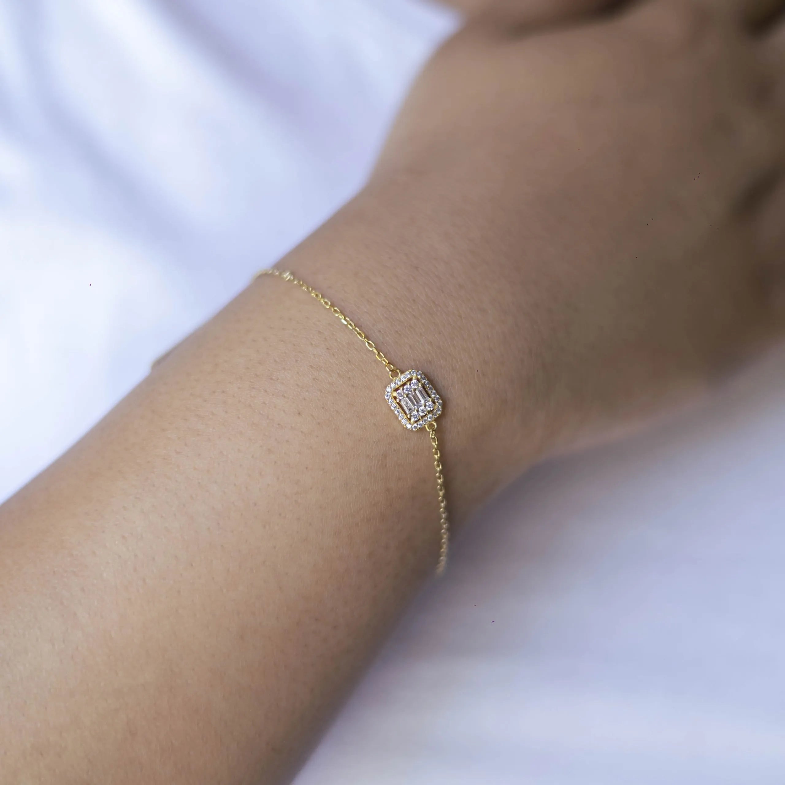 Alizia Flat Rectangle Bracelet