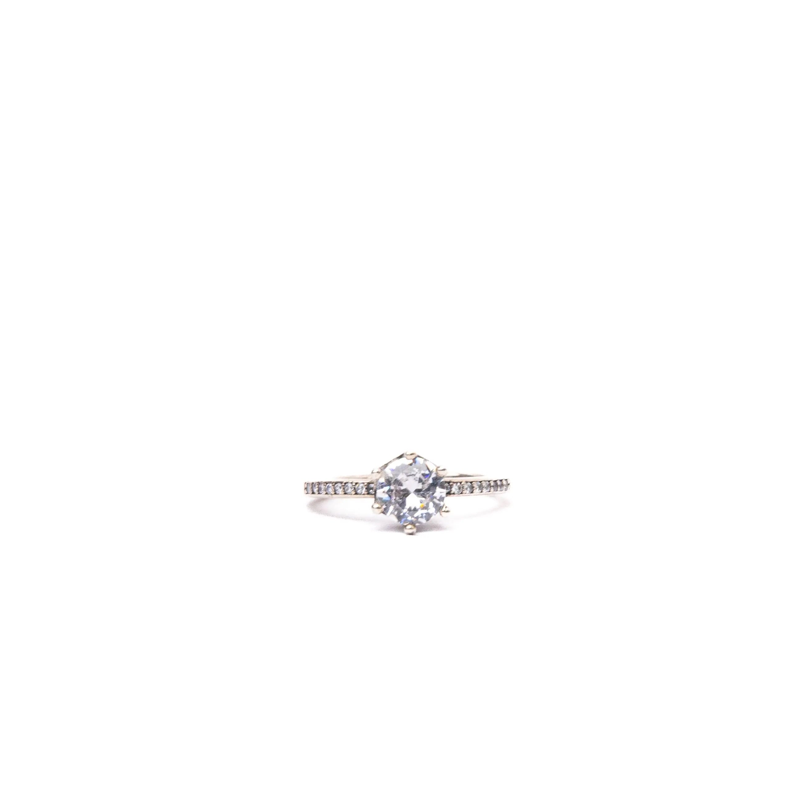 Alizia Elsa Ring