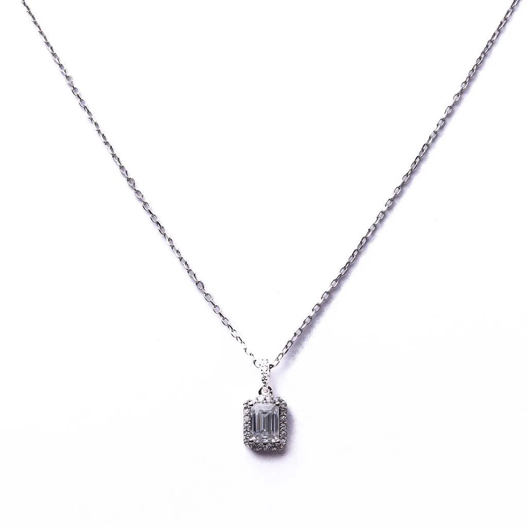 Alizia Moissanite Rectangle Short Necklace