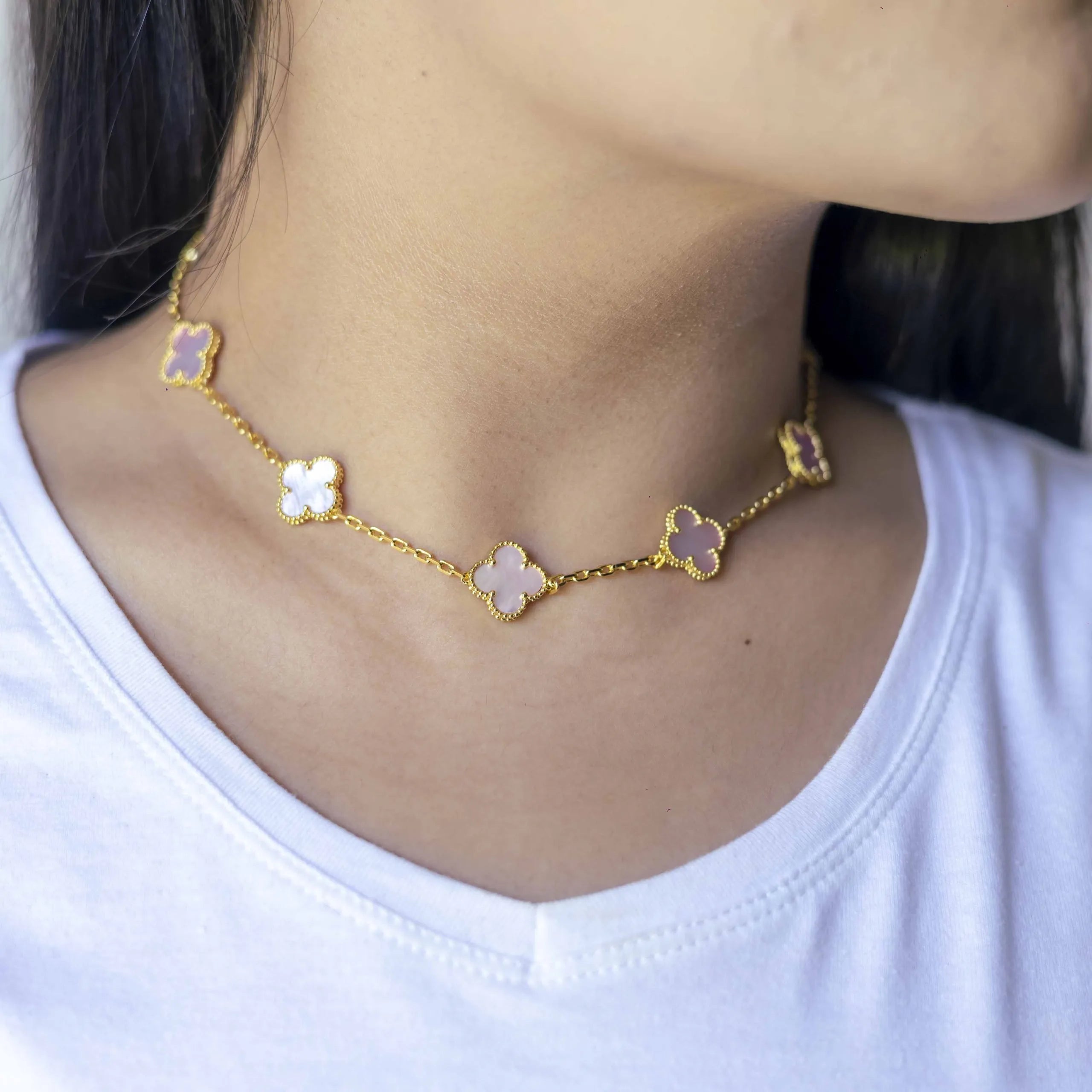 Alizia 10 Clove Necklace