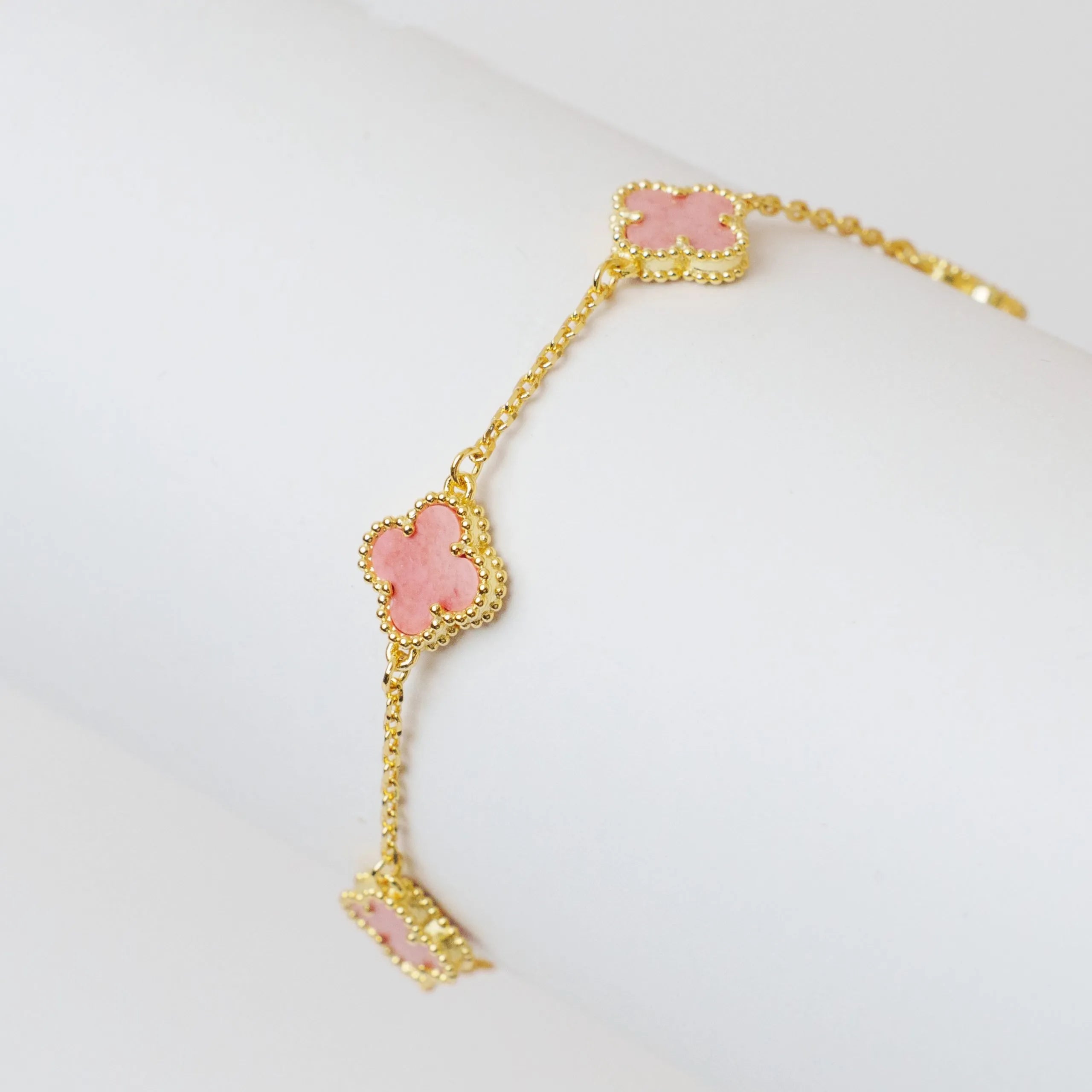 Alizia 5 Small Clove Bracelet