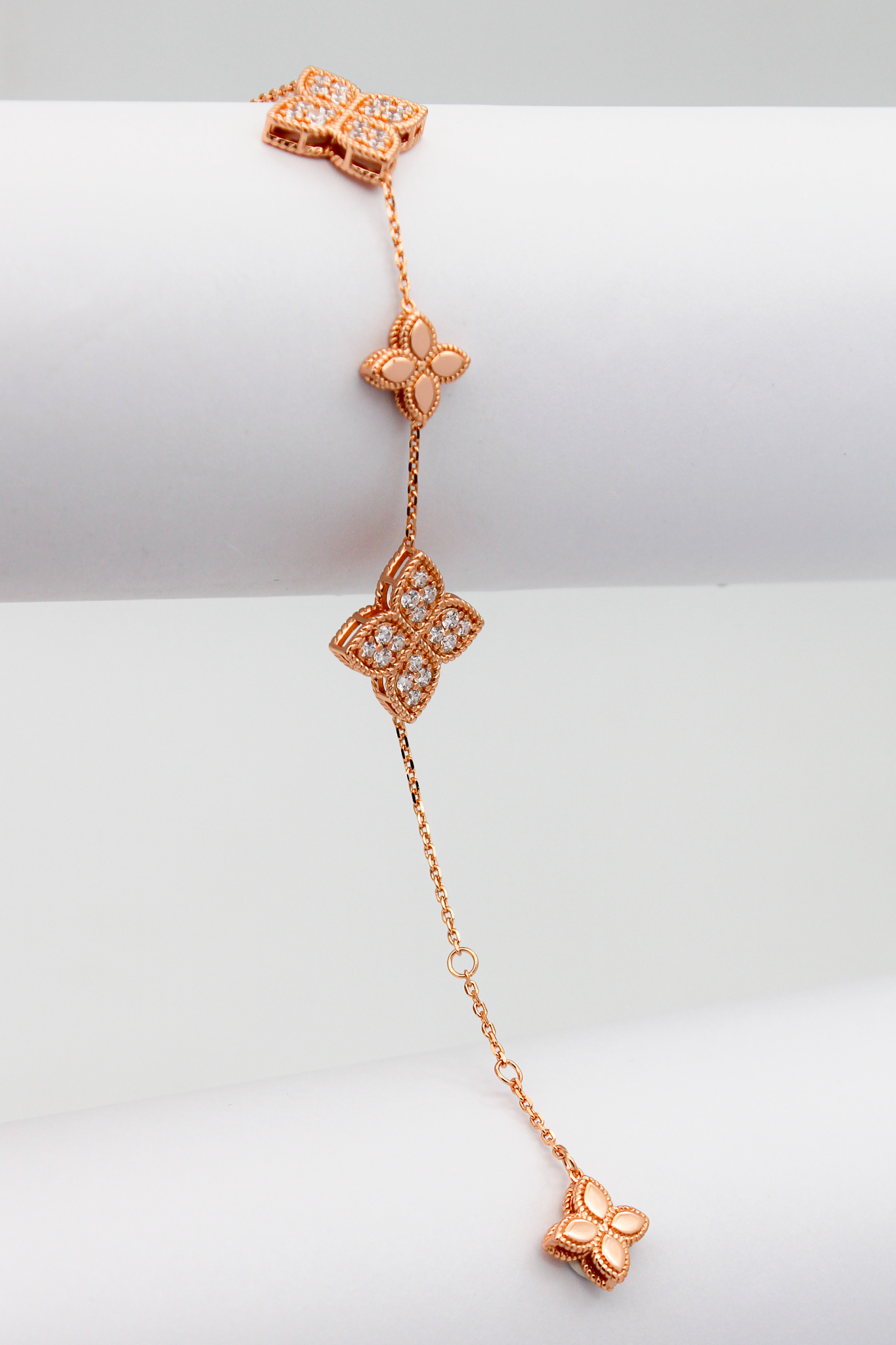 Alizia 2 Big Flower Crystal Bracelet