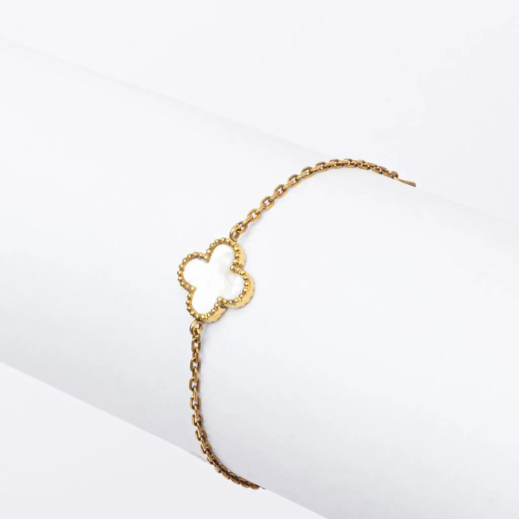 Alizia Single Clove Bracelet