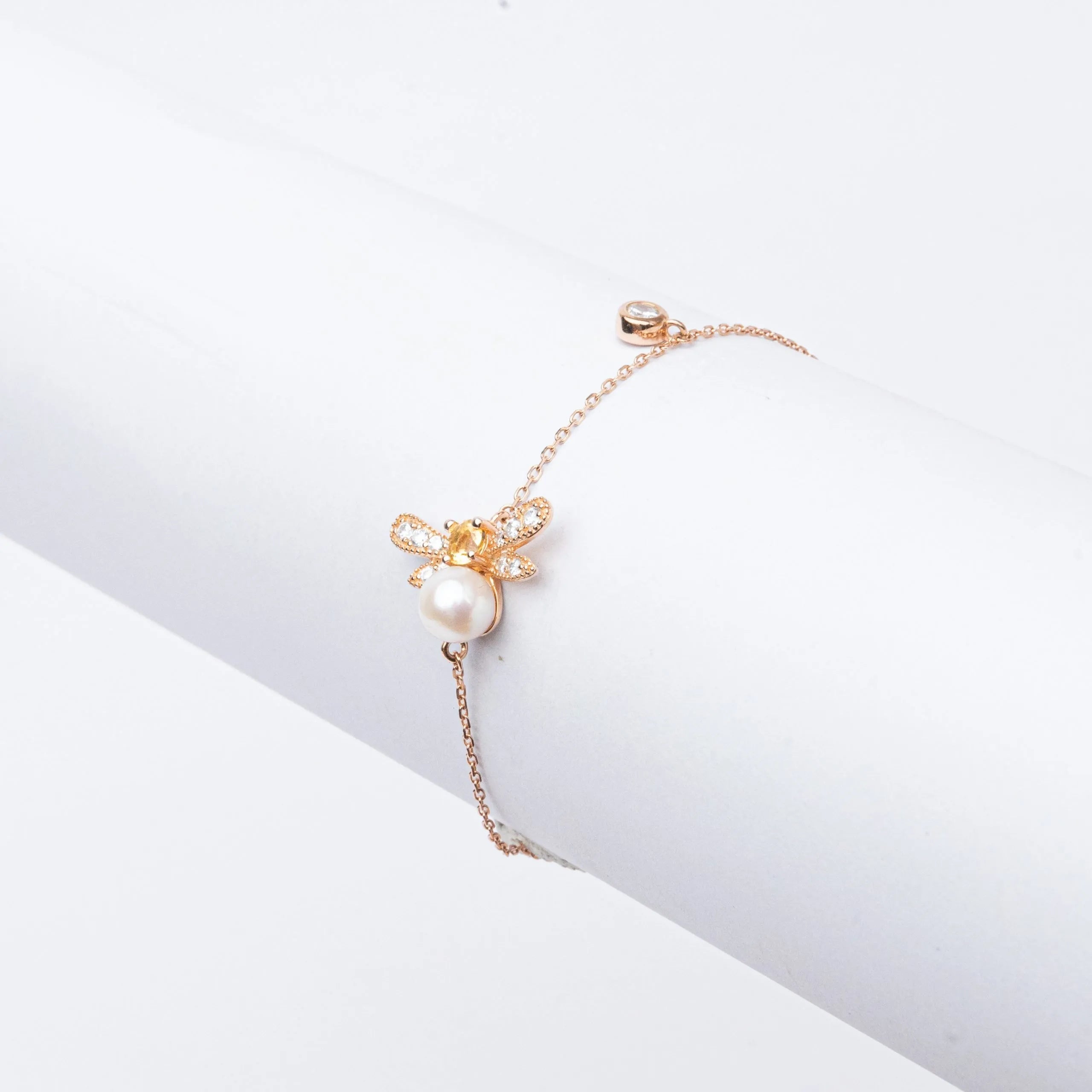 Alizia Moissanite Dragon Pearl Bracelet