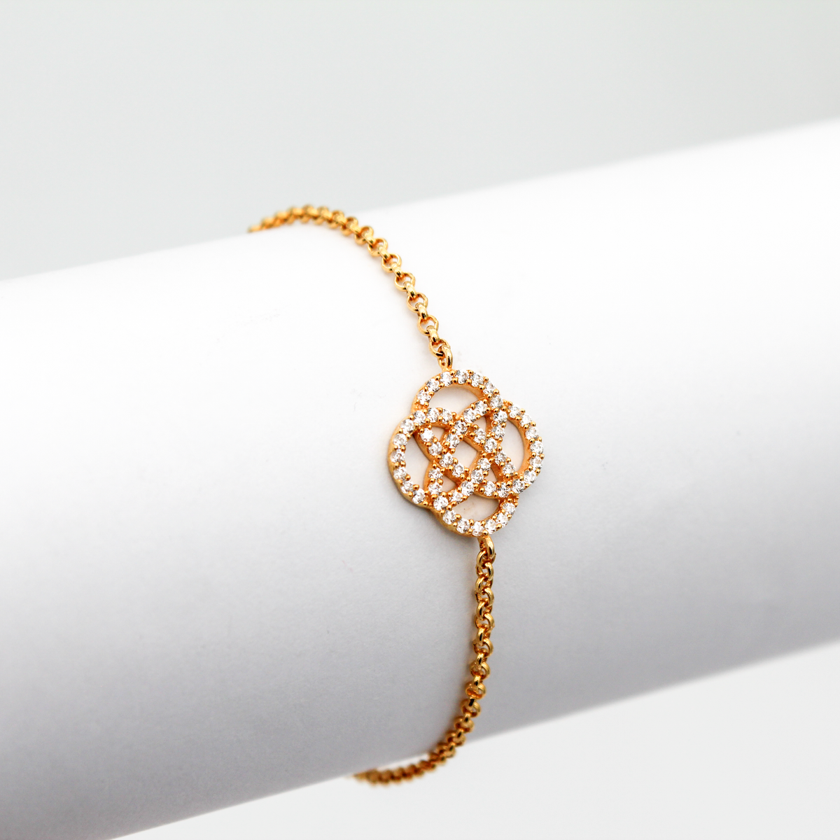 Alizia P Pendent Bracelet