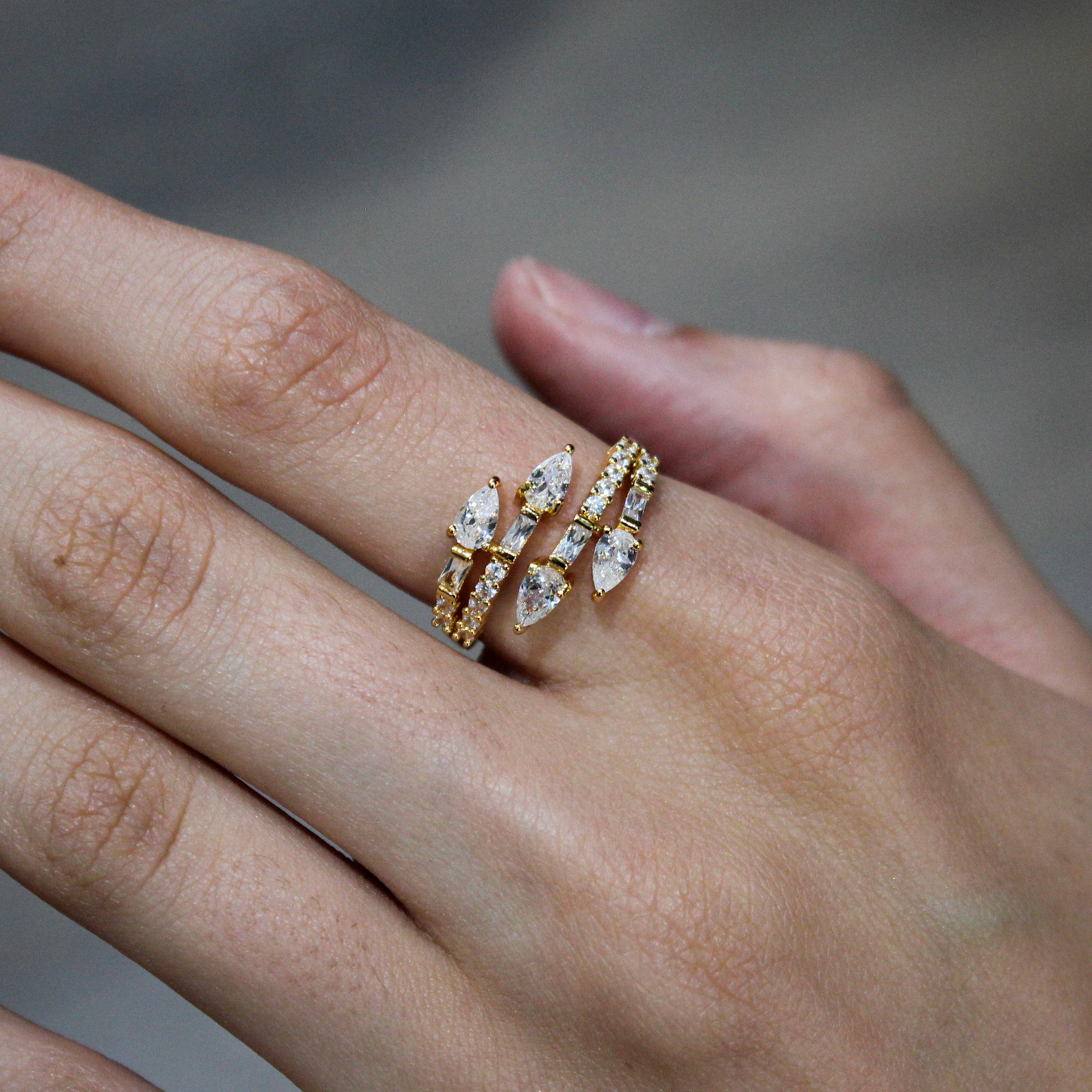 Alizia Snakehead Bangle + Ring
