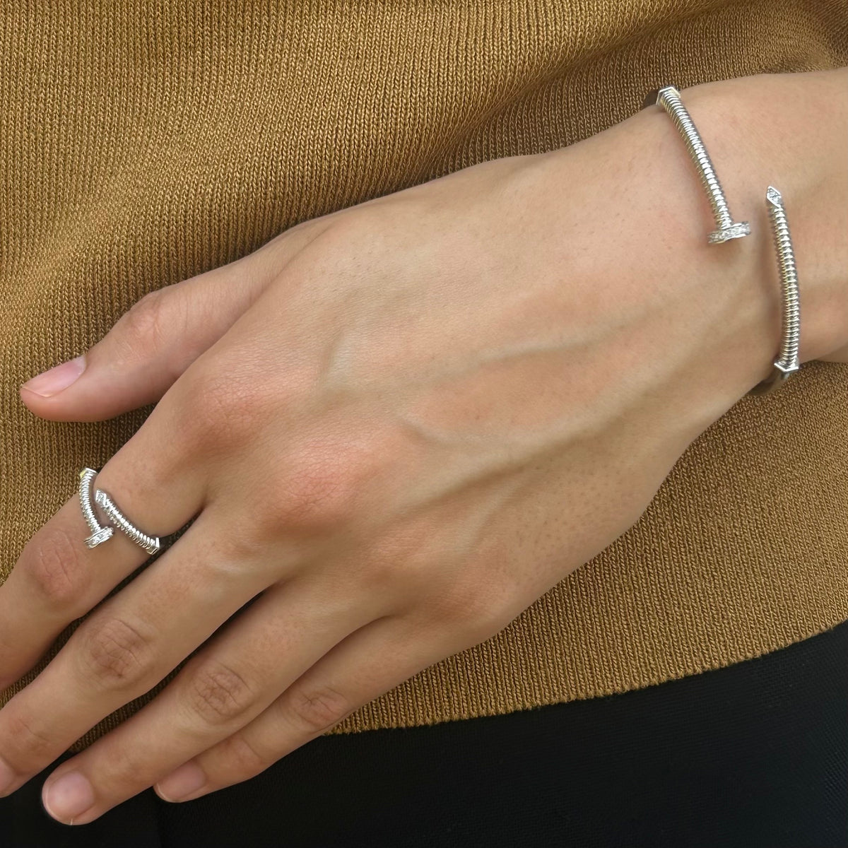 Alizia Crystal Screw Nail Bangle & Open Ring -
