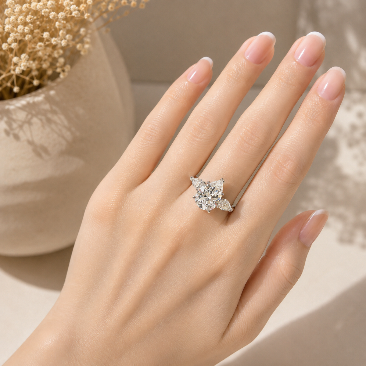 Alizia Pear Cut Centre Ring