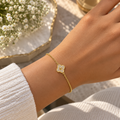 Alizia Single Clove Bracelet