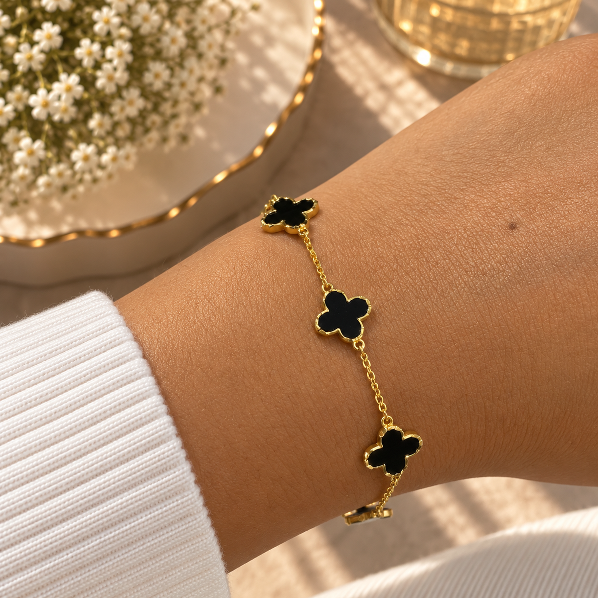Alizia Simple 5 Clove Bracelet